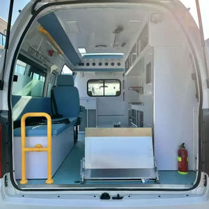 Nouvelle ambulance à châssis diesel manuel durable avec climatisation et équipement médical pour les pays à climat chaud - Product Image 6