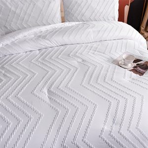 Customizable 100% Polyester <strong>Duvet</strong> Cover Set <strong>Waterproof</strong> Sleeping Pillow Covers <strong>Protector</strong> Striped/Geometric Sheet Set - Product Image 2