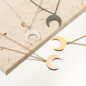 <span class=keywords><strong>Collier</strong></span> Pendentif <span class=keywords><strong>Lune</strong></span> Inversée Minimaliste en Acier Inoxydable STAY SAFE, Gravable, pour Femmes et Couples - Product Image 3