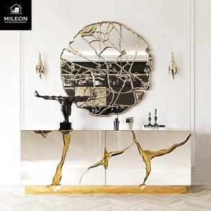 Buffet de luxe <span class=keywords><strong>miroir</strong></span> avec pieds sculptés abstraits dorés, meuble de rangement décoratif haut de gamme pour salon de villa - Product Image 3