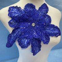 Patchs à coudre en résine métallique brodés avec un motif de fleurs 3D, pour sacs, chapeaux, vêtements et accessoires - Tissu en feutre, paillettes