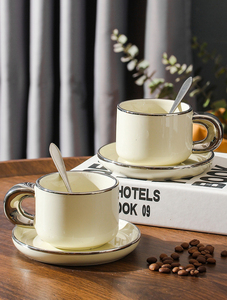 Elegante Set Tazza da Caffè in Ceramica con Bordo Argentato, Piattino e Cucchiaino, Tazza da Tè in Porcellana per Casa, Caffetteria, Matrimoni, Tè Pomeridiano, Regalo - Product Image 4
