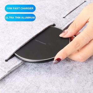 Almohadilla de carga inalámbrica fuerte completa de 10W 15W, cargador inalámbrico rápido 15W para <span class=keywords><strong>Samsung</strong></span> <span class=keywords><strong>Galaxy</strong></span> para iPhone 17 16 15pro Max - Product Image 2