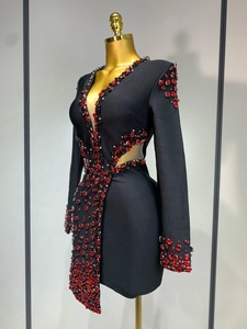 Abito Nero Aderente da Donna, Maniche Lunghe, Scollo a V, con Strass, Elegante per Serate, Club, Feste e Compleanni - Product Image 5