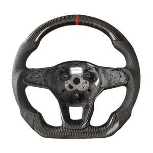 พวงมาลัยรถยนต์ Volkswagen Golf MK7 8 หนังแท้แบบเจาะรู คาร์บอนไฟเบอร์ เย็บด้ายสีดำ ขายตรงจากโรงงาน - Product Image 1