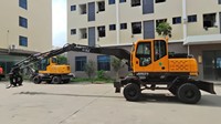 Scie à saisir Excavatrice Transport du bois Chargeuse de bûches Manutention de matériaux Machines forestières Ramasseuse à roues