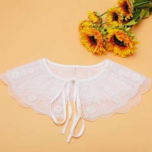 Venta al por mayor de encaje bordado con cuello desmontable de malla floral vintage cuello falso para mujeres y niños ropa vestidos y suéteres - Product Image 2