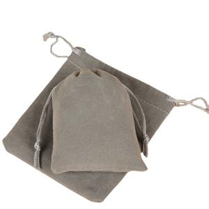 Sac de rangement pour bijoux en velours gris avec cordon de serrage, tissu floqué cygne, rangement pour écouteurs, logo imprimé à l'écran, sans fond, personnalisable - Product Image 6