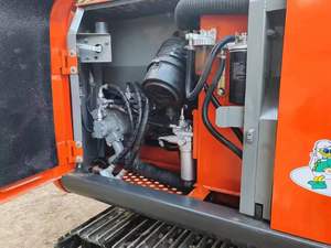 Excavatrice sur chenilles Hitachi ZX70 d'occasion à vendre - Product Image 3