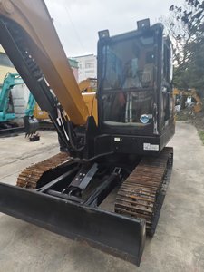 Mini-excavatrice sur chenilles SY60C de 6 tonnes, moteur diesel SANY, certifiée CE EPA, excavatrice hydraulique pour la construction - Product Image 3