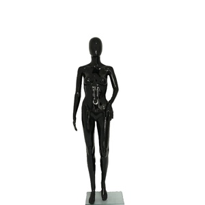 Pro D Sunrise modèle peinture en aérosol en plastique noir brillant modèle de vêtements pour femmes accessoire - Product Image 1