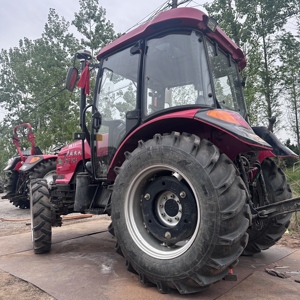 Tractor de Ruedas Dongfeng 604 de <span class=keywords><strong>Segunda</strong></span> <span class=keywords><strong>Mano</strong></span>, 60HP, Motor Diésel de 4 Cilindros, Rojo, 4x4, Cabina Cerrada, Caja de Cambios, Sistema Hidráulico en Buen Estado - Product Image 5