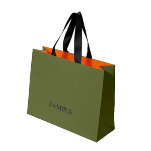 Sacs en papier de luxe personnalisés avec logo imprimé, sacs en papier blanc, rose, noir pour bijoux, vêtements, chaussures - Product Image 1