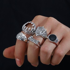 RZ 힙합 고딕 빈티지 펑크 반지 남녀 하트 해골 쥬얼리 유행 합금 액세서리 약혼 도매 - Product Image 2