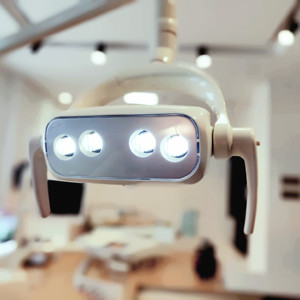 Poltrona Odontoiatrica di Alta Qualità con <span class=keywords><strong>Unit</strong></span>à Sgabello da Foshan - Product Image 4