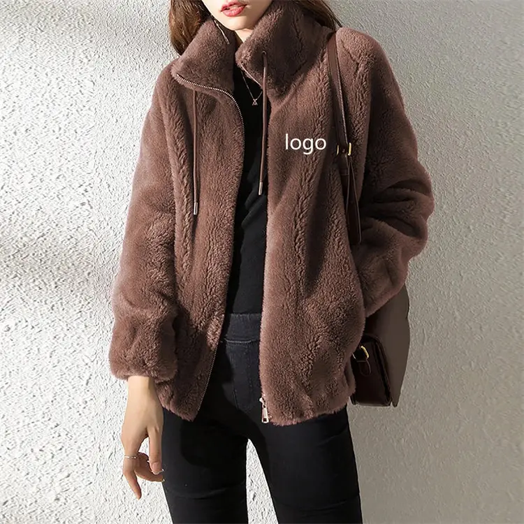 Chaqueta de lana personalizada OEM para mujer, abrigo grueso de lana cálido a la moda a prueba de viento, chaqueta de lana Sherpa ligera de talla grande con capucha