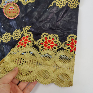Tissu <span class=keywords><strong>Bazin</strong></span> Riche Dentelle et Broderie Agréable à la Peau pour la <span class=keywords><strong>Couture</strong></span> de Robes Nigérianes et Indiennes pour Femmes ou Hommes - Product Image 5