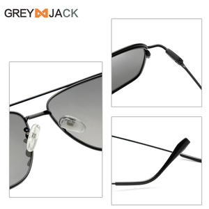 แว่นกันแดดนักบินเกรย์แจ็ค กรอบโลหะสำหรับทุกเพศ เลนส์ TAC ป้องกันรังสียูวี 400 กรอบเต็ม สีดำ สีเงิน สีทอง - Product Image 2