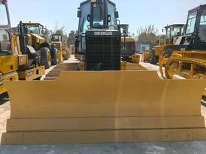 รถดันดินมือสอง Caterpillar D5K รถแทรกเตอร์ไฮดรอลิกแบบตีนตะขาบ CAT D5K CAT D5 D5h D4 D3 CT Dozer สำหรับขาย ได้รับการรับรองมาตรฐาน CE - Product Image 4
