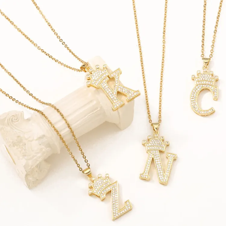 Nuovo Design lettera A-Z collana pendente in ottone rame placcato oro zircone cubico pietra parola gioielli alfabeto lettera collana catena
