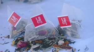 Thé amincissant 14 <span class=keywords><strong>jours</strong></span> sachet de thé vert amincissant détox pour perte de poids perte de graisse perte de poids biologique marque privée pour <span class=keywords><strong>ventre</strong></span> plat - Product Image 6