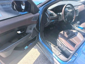 Lacquer Land Breeze X7 2.0T Turbo Automatique Gauche R18 Panoramique Version Exclusive 68000Km Intérieur Marron Skylight City - Product Image 4