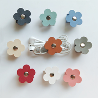 Organisateur de câbles en cuir PU motif floral, gestion des câbles, attache-câbles élégante pour chargeur