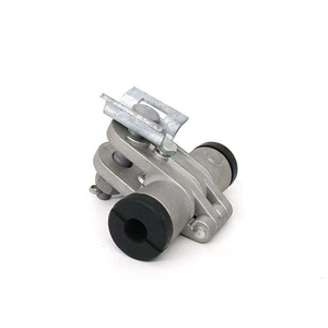 Pince de <span class=keywords><strong>suspension</strong></span> tangentielle ADSS pour câble à <span class=keywords><strong>fibres</strong></span> optiques, en acier galvanisé avec revêtement en caoutchouc, pour installation aérienne 4KN - Product Image 1