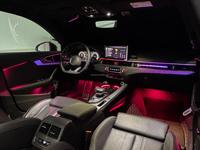 Kit de Mejora de Acabados Interiores Autowellus para Audi A4 A5 B9 2017-2024, Paneles Decorativos con Aspecto de Fibra de Carbono Premium, Iluminación Ambiental