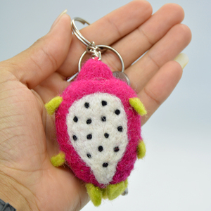 Handmade thân thiện với môi Len cảm thấy Thanh Long móc khóa màu sắc tùy chỉnh túi trái cây dễ thương quyến rũ bền và phụ kiện Quà Tặng mềm - Product Image 2