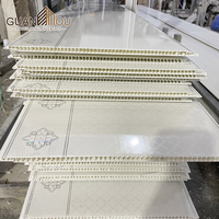 Panneaux de plafond décoratifs en PVC perforé 3D 300x2900mm, dalles durables pour murs et plafonds intérieurs de salle de bain