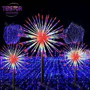 Lumières d'arbres de Noël en forme de feux d'artifice pour un éclat festif dans les centres commerciaux, les places publiques, les hôtels et les grandes décorations saisonnières. - Product Image 5