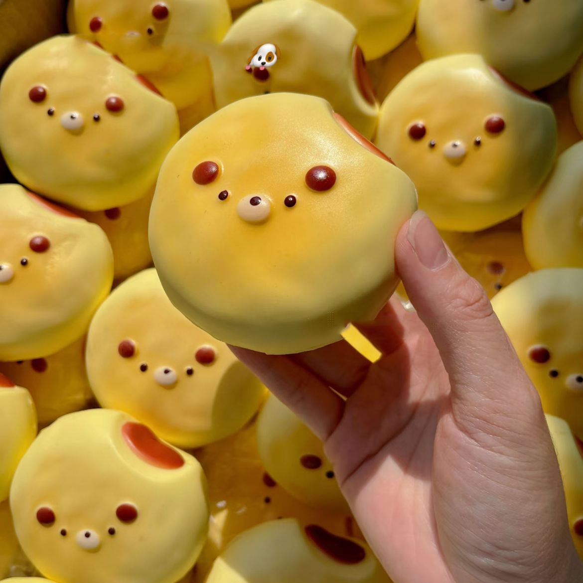 20656-เค้กกลมกัด PU squishy