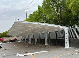 Abri de stationnement automobile personnalisé avec toits <span class=keywords><strong>en</strong></span> toile et structures <span class=keywords><strong>en</strong></span> membrane de polyéthylène / Pare-soleil électriques pour bus et vélos - Product Image 5