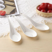 Ensemble de couverts jetables et compostables en bagasse de canne à sucre (fourchette, cuillère, couteau), biodégradables et écologiques, avec impression personnalisée pour la restauration à emporter