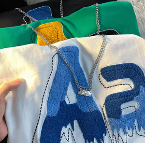 T-shirt personnalisé en chenille épaisse pour homme, broderie chenille OEM, idéal pour le dropshipping - Product Image 3