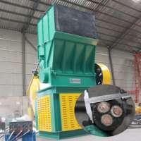 Broyeur et concasseur automatique à un seul arbre en plastique avec boîte de vitesses et pompe, haute capacité 1000-3000 kg/h, certifié CE