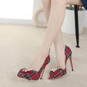 Chaussures de mariage pour femmes, style écossais à carreaux, avec nœud en métal, nouvelle collection printemps 2023, Europe - Product Image 1