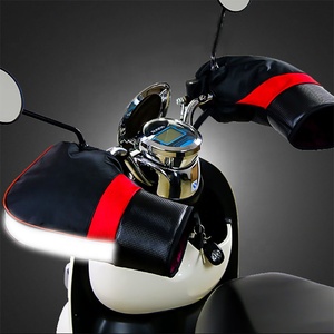 Guantes Impermeables para Manillar de <span class=keywords><strong>Scooter</strong></span>, Protección Contra el Frío para Motocicleta en Invierno, Guantes para Moto, Cubierta Cálida y Gruesa, a Prueba de Viento - Product Image 3