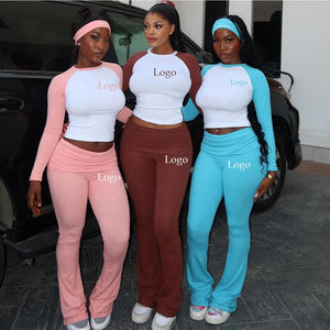 Tùy Chỉnh Cao Cô Gái Loungewear Thiết Kế Màu Khối T-Shirt Và Gấp Hơn Bùng Quần Hai Mảnh Phụ Nữ Quần Áo Phù Hợp Với Thiết Lập - Product Image 1