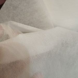 Tissu non tissé absorbant blanc SMS 20 GSM pour lingettes humides, lingettes de nettoyage et lingettes de soins personnels - Product Image 2