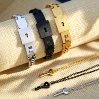 Ensemble de bijoux de mode pour couple, bracelet en acier inoxydable plaqué or 18 carats avec fermoir en forme de cœur et collier avec pendentif clé, cadeau de mariage