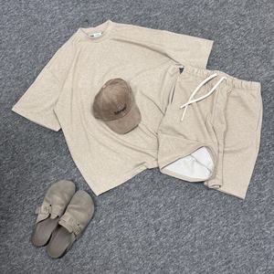 เฮฟวี่เวทผ้าฝ้าย100% บ็อกซี่เสื้อผ้าสตรีทแวร์เปิดไหล่ปล่อยว่างประดับพลอยเทียมสำหรับผู้ชายโอเวอร์ไซส์ - Product Image 6