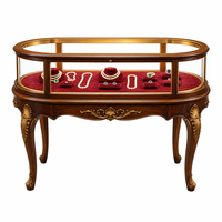 Vitrine d'îlot à bijoux incurvée rétro, style classique français, intérieur en velours rouge, éclairage intégré, personnalisable pour boutique