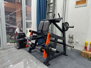Bestseller Iso-Lateral Kniebeugenmaschine, Plattenbeladene Knie-<span class=keywords><strong>Hamstring</strong></span>-Curl-Maschine - Product Image 2