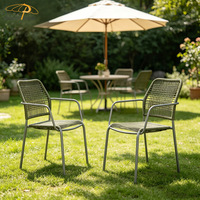 Chaises de jardin d'extérieur imperméables minimalistes meubles de patio empilables chaises d'appoint en rotin pour salon de loisirs