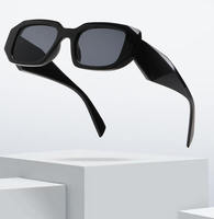 Lunettes de soleil rectangulaires épaisses de créateur pour hommes et femmes, avec logo personnalisé, étui et pochette inclus, protection UV400, idéales pour la conduite quotidienne