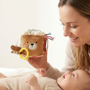<span class=keywords><strong>Cube</strong></span> <span class=keywords><strong>d</strong></span>'activités multifonctionnel en <span class=keywords><strong>tissu</strong></span> pour bébé, mignon mouton et ours, jouet sensoriel en <span class=keywords><strong>tissu</strong></span> pour l'intelligence du bébé et l'interaction parent-enfant - Product Image 1
