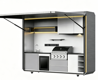 Cuisine extérieure mobile pour villa avec barbecue intégré, évier, armoire de rangement et îlot de cuisson sur roues pour patio