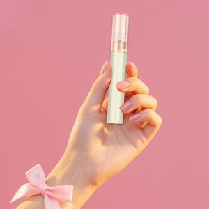 2025 nuevo hielo planchado agua luz esencia brillo de labios lujo vegano transparente hidratante brillante brillo de labios Etiqueta Privada - Product Image 5